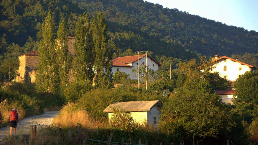 Akerreta, Navarra (Etapa de Zubiri a Pamplona) :: Albergues del Camino de Santiago Akerreta, Navarra (Etapa de Zubiri a Pamplona) :: Albergues del Camino de Santiago