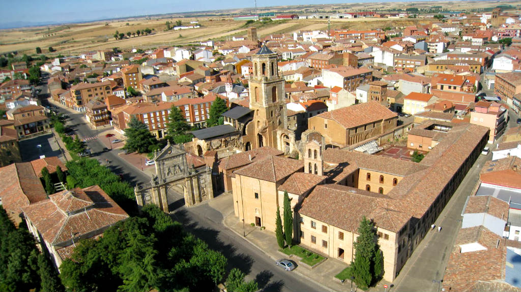 Sahagún, León, Camino Francés :: Albergues del Camino de Santiago Sahagún, León, Camino Francés :: Albergues del Camino de Santiago