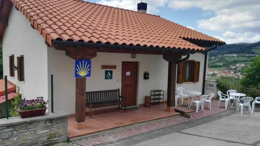Albergue Ezpeleku, Ilarratz, Navarra :: Albergues del Camino de Santiago
