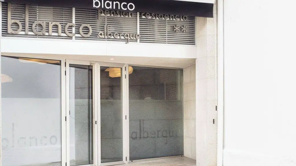 Blanco Albergue, Santiago de Compostela :: Albergues del Camino de Santiago