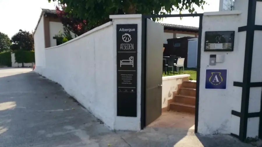 Albergue Atseden Hostel, Obanos, Navarra :: Albergues del Camino de Santiago