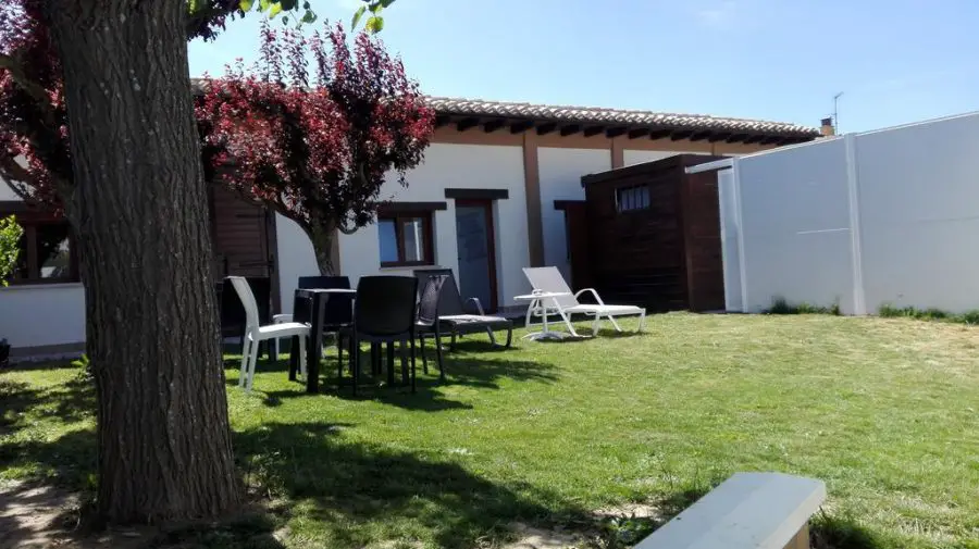 Albergue Atseden Hostel, Obanos, Navarra :: Albergues del Camino de Santiago
