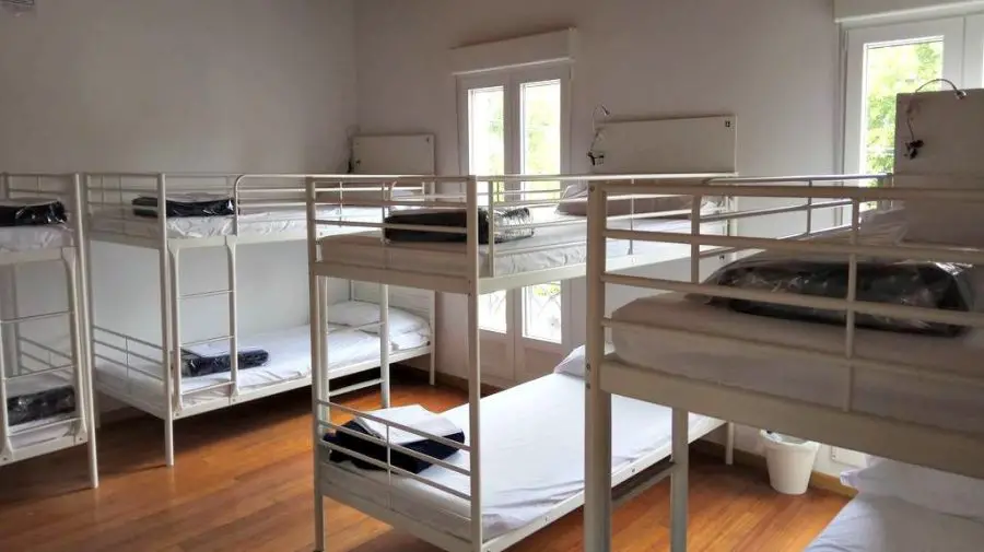 Albergue Cruces de Iria, Iria Flavia, Padrón :: Albergues del Camino Portugués