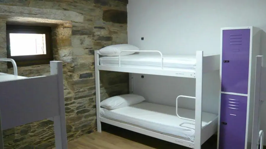 Albergue El Paso, Vega de Valcarce, León :: Albergues del Camino de Santiago