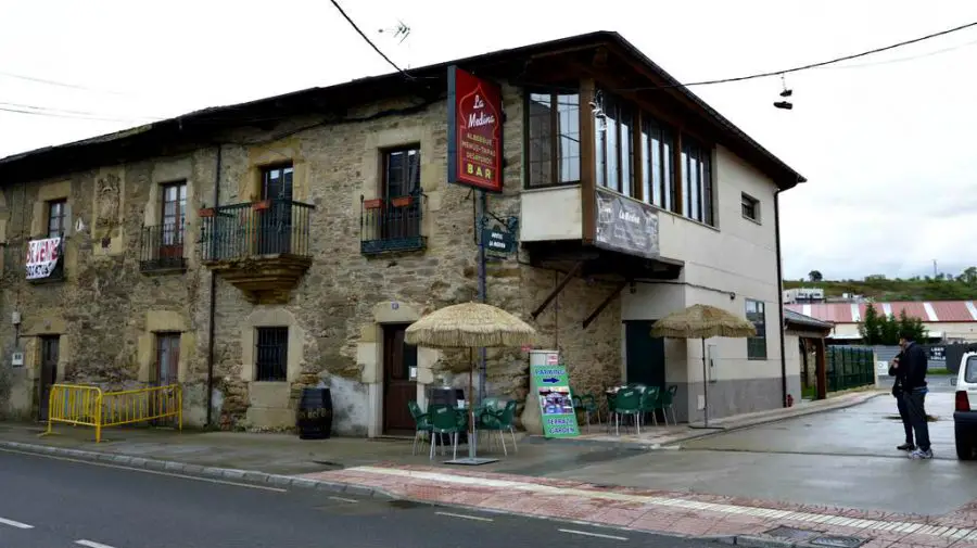 Albergue Hostal La Medina, Camponaraya, León :: Albergues del Camino de Santiago