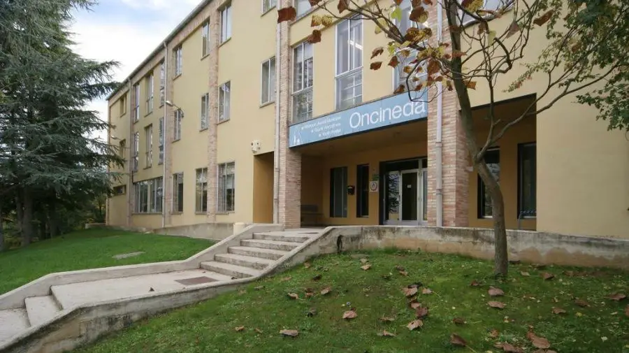 Albergue juvenil Oncineda, Estella:: Albergues del Camino de Santiago