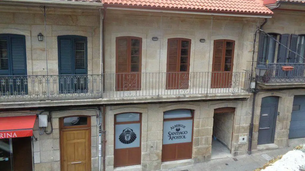 Albergue Santiago Apóstol, Redondela :: Albergues del Camino Portugués