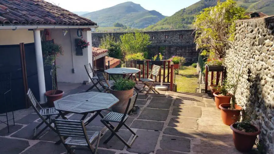 Albergue l'Auberge du Pèlerin, Saint Jean Pied de Port, Francia :: Albergues del Camino de Santiago