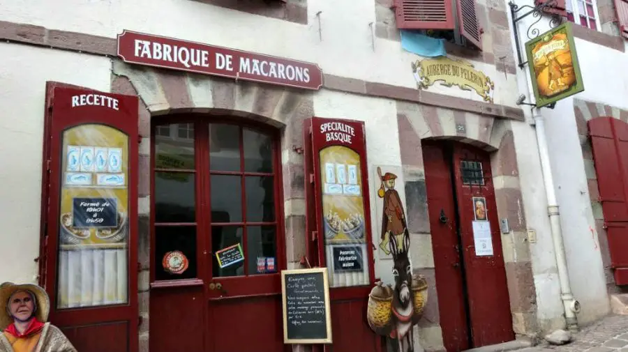Albergue l'Auberge du Pèlerin, Saint Jean Pied de Port, Francia :: Albergues del Camino de Santiago