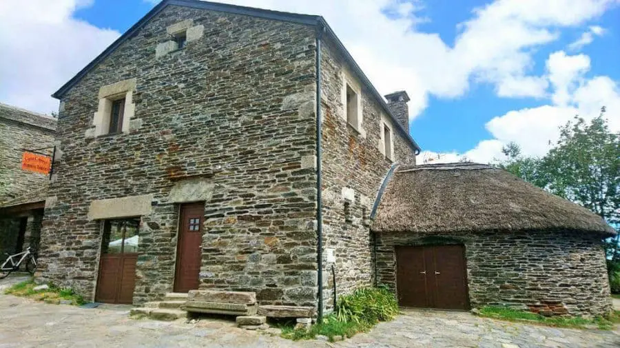 Albergue Casa Campelo, O Cebreiro, Lugo - Camino Francés :: Albergues del Camino de Santiago