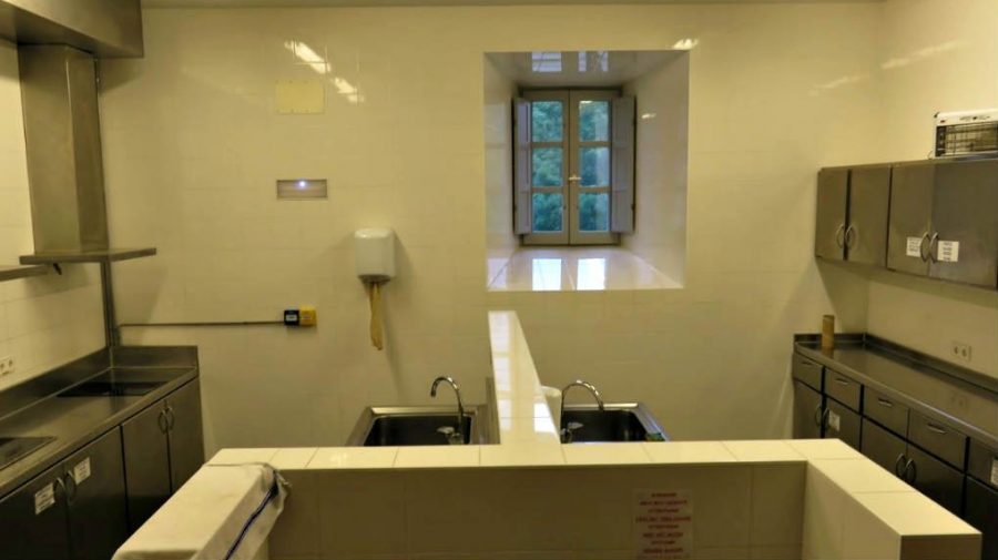 Albergue de peregrinos de la Real Colegiata de Roncesvalles, Navarra :: Albergues del Camino de Santiago