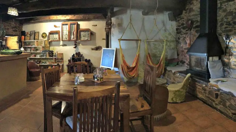 Albergue El Refugio, La Faba, León :: Albergues del Camino de Santiago