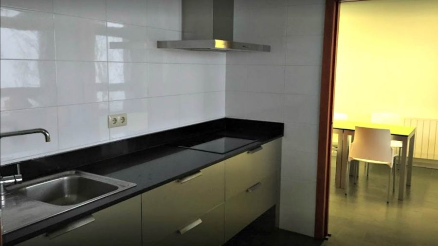 Albergue de peregrinos de la Xunta de Galicia, Hospital de la Condesa, Lugo :: Albergues del Camino de Santiago