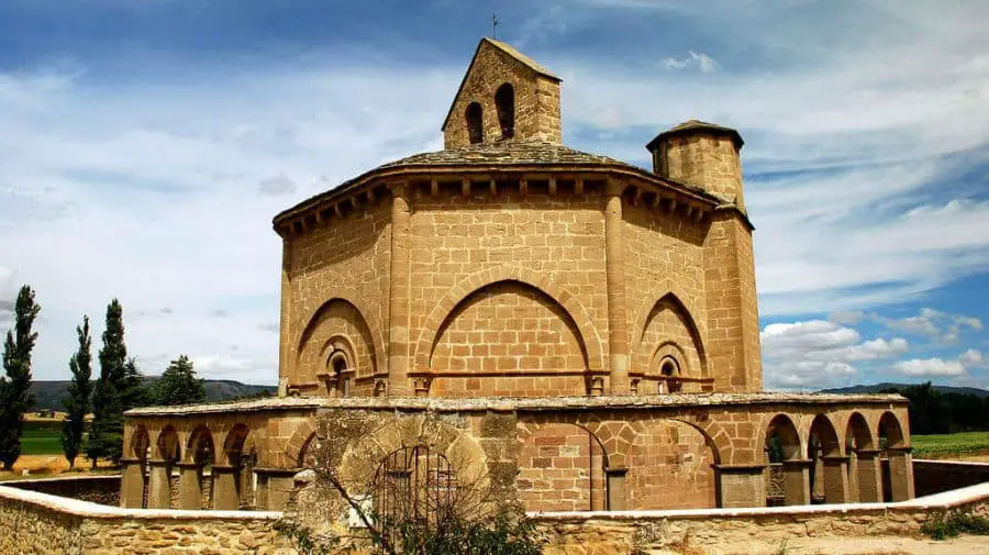 Santa María de Eunate, Muruzábal, Navarra :: Guía del Camino de Santiago