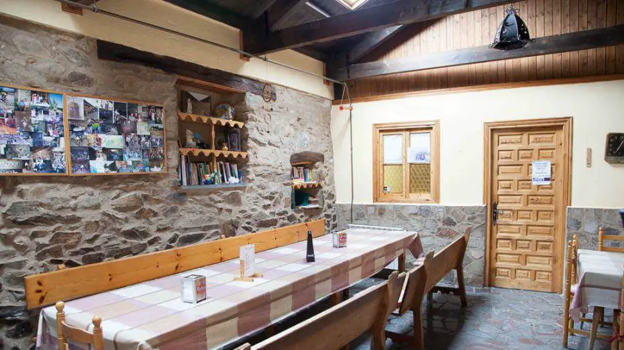 Albergue El Pilar, Rabanal del Camino, León :: Albergues del Camino de Santiago