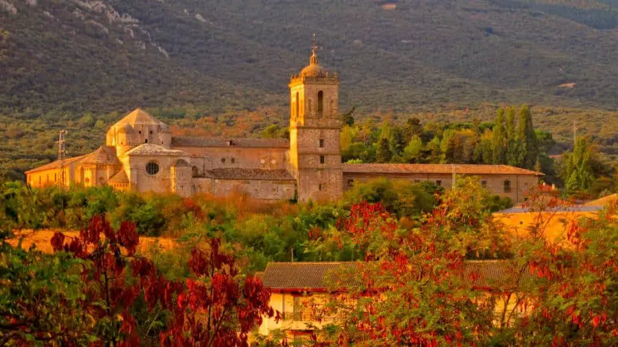 Monasterio de Irache, Navarra - Camino de Santiago Francés :: Guía del Camino de Santiago