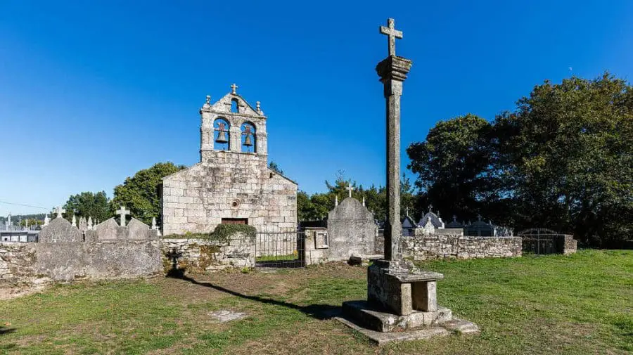 Iglesia de Santiago, Lestedo, Lugo :: Guía del Camino de Santiago