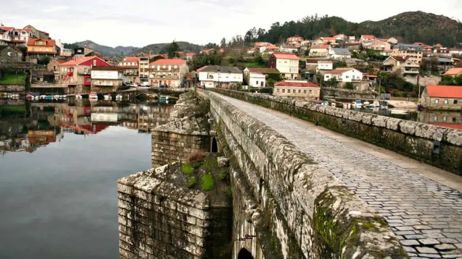 Puente de Pontesampaio, Pontevedra - Camino de Santiago Portugués (Etapa de Redondela a Pontevedra) :: Guía del Camino de Santiago Puente de Pontesampaio, Pontevedra - Camino de Santiago Portugués (Etapa de Redondela a Pontevedra) :: Guía del Camino de Santiago