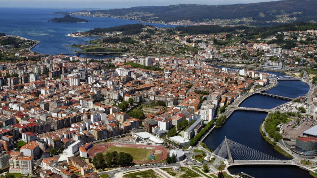 Pontevedra, vista aérea :: Albergues del Camino de Santiago