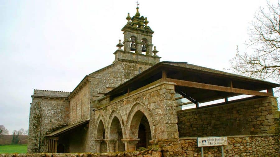 Iglesia San Salvador de Vilar de Donas, Portos, Lugo - Camino Francés :: Albergues del Camino de Santiago