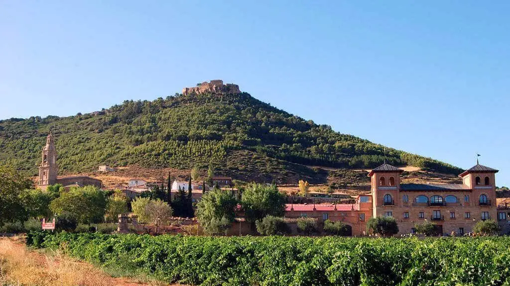 Villamayor de Monjardín, Navarra (Etapa de Estella a Los Arcos) :: Albergues del Camino de Santiago
