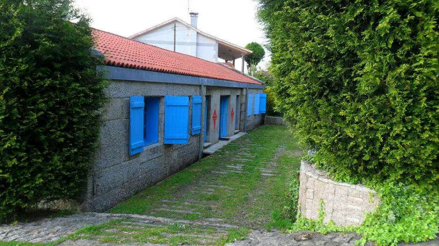 Albergue de peregrinos de A Portela - Barro - Camino Portugués :: Albergues del Camino de Santiago