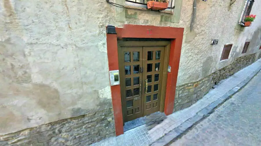 Albergue de peregrinos Casa Mamaré, Jaca - Camino Aragonés :: Albergues del Camino de Santiago