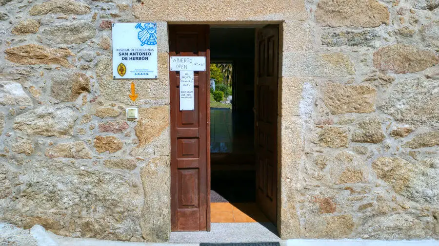 Hospital de Peregrinos San Antonio de Herbón, Herbón - Camino Portugués :: Albergues del Camino de Santiago