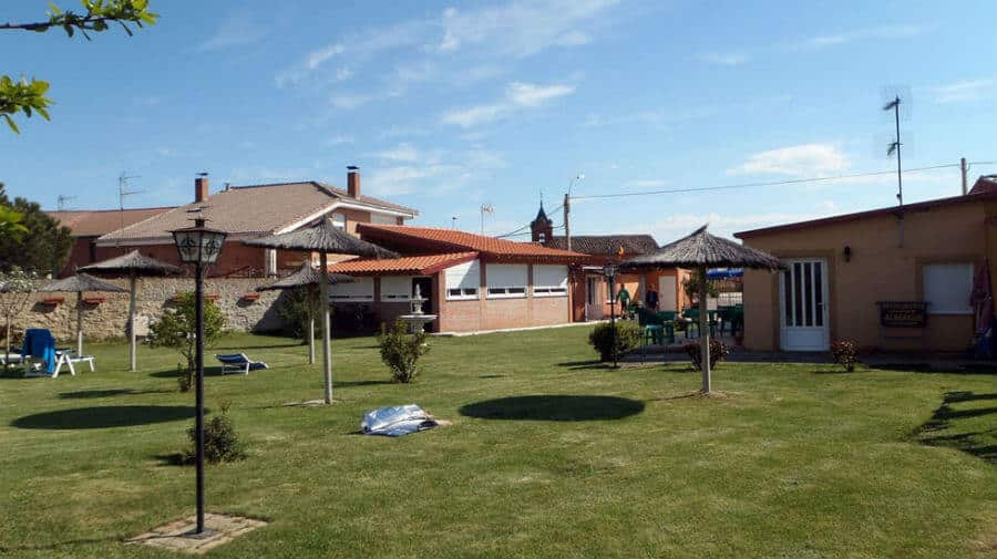 Albergue La Laguna, El Burgo Ranero - Camino Francés :: Albergues del Camino de Santiago