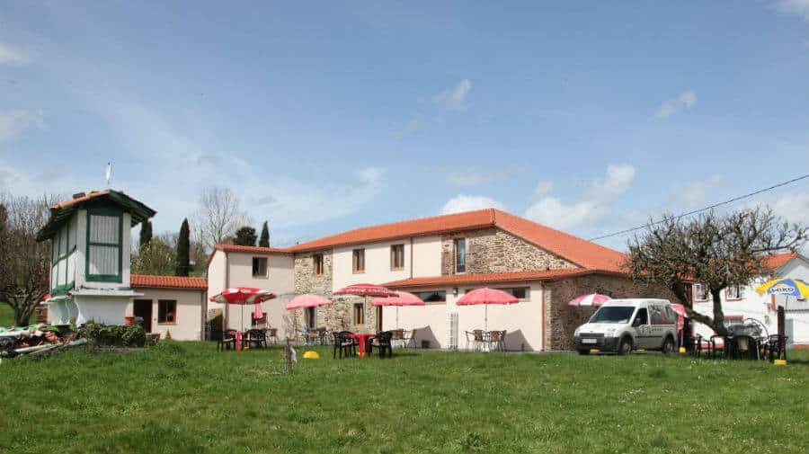 Albergue Los Caminantes, Ribadiso da Baixo - Camino Francés :: Albergues del Camino de Santiago