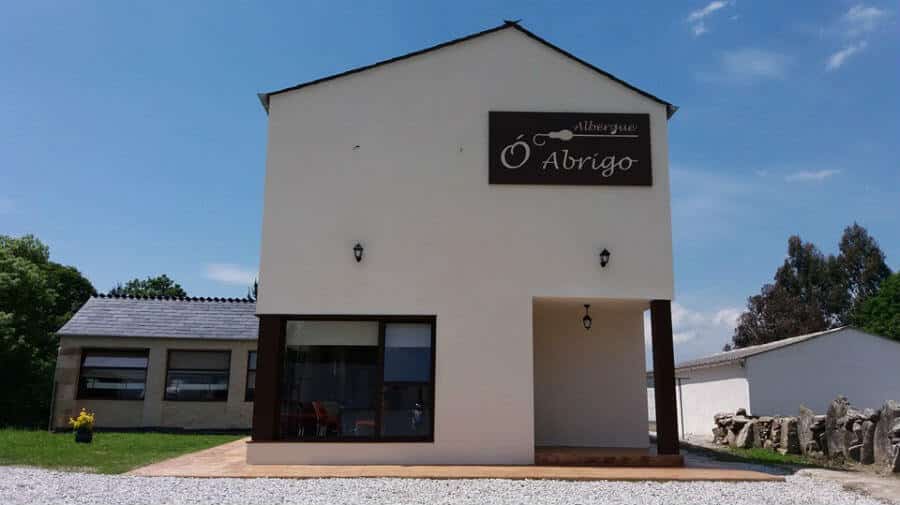 Albergue Ó Abrigo, Miraz (Friol - Lugo) - Camino del Norte :: Albergues del Camino de Santiago