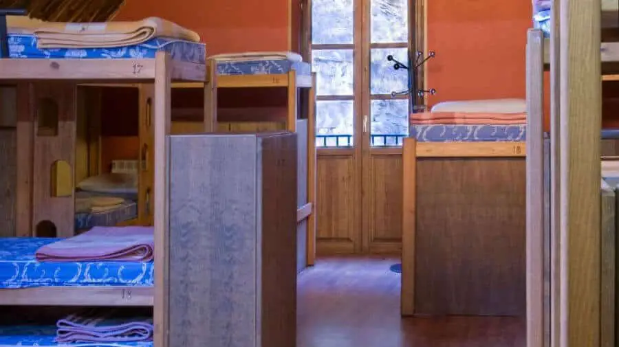 Albergue Refugio Sargantana, Canfranc - Camino Aragonés :: Albergues del Camino de Santiago