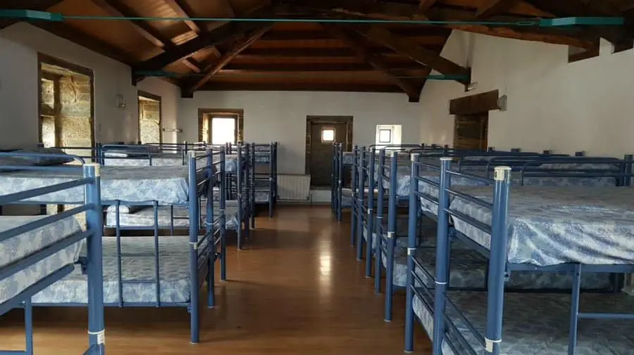 Albergue de peregrinos de la Xunta de Galicia, Arzúa - Camino Francés :: Albergues del Camino de Santiago