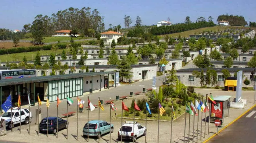 Albergue de peregrinos de la Xunta de Galicia, Monte do Gozo - Camino Francés :: Albergues del Camino de Santiago