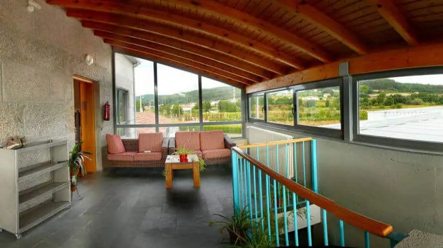 Albergue de la Xunta de Galicia de Briallos, Briallos-Portas - Camino Portugués :: Albergues del Camino de Santiago