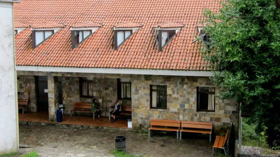 Albergue de peregrinos de la Xunta de Galicia Arca do Pino, O Pedrouzo - Camino Francés :: Albergues del Camino de Santiago