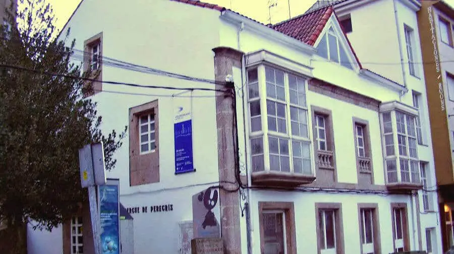 Albergue de peregrinos de la Xunta de Galicia, Palas de Rei - Camino Francés :: Albergues del Camino de Santiago