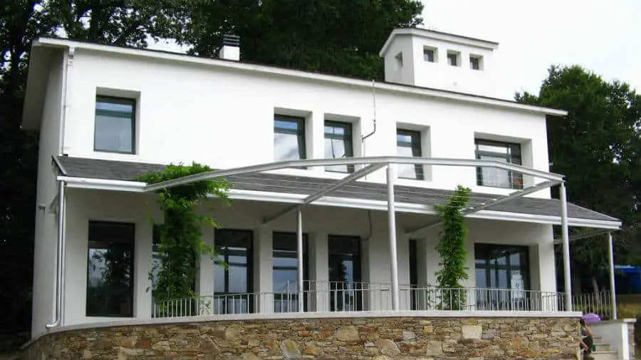Albergue de peregrinos de la Xunta de Galicia, Barbadelo - Camino Francés :: Albergues del Camino de Santiago