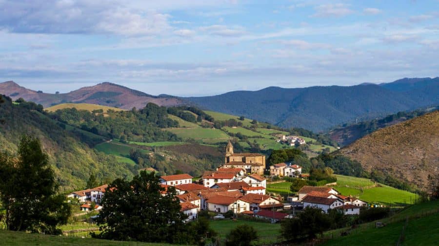 Berroeta, Navarra, Camino de Santiago Baztanés :: Albergues del Camino de Santiago