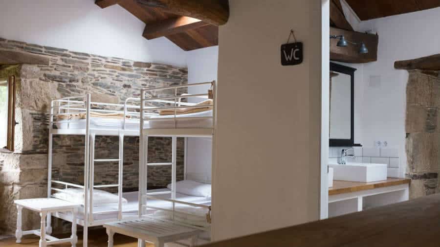 Albergue O Xistral, As Paredes-Castromaior - Camino del Norte :: Albergues del Camino de Santiago
