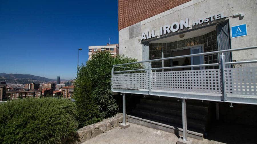 Albergue All Iron Hostel, Bilbao - Camino del Norte :: Albergues del Camino de Santiago