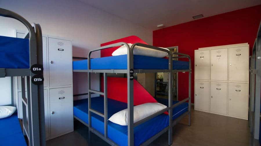 Albergue All Iron Hostel, Bilbao - Camino del Norte :: Albergues del Camino de Santiago