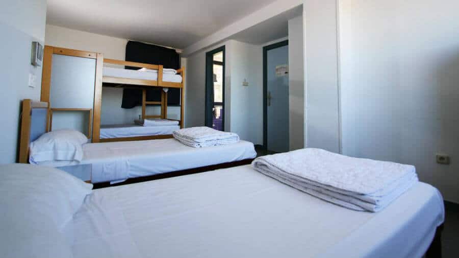 Albergue Bilbao Aterpetxea Hostel, Bilbao (Vizcaya) - Camino del Norte :: Albergues del Camino de Santiago