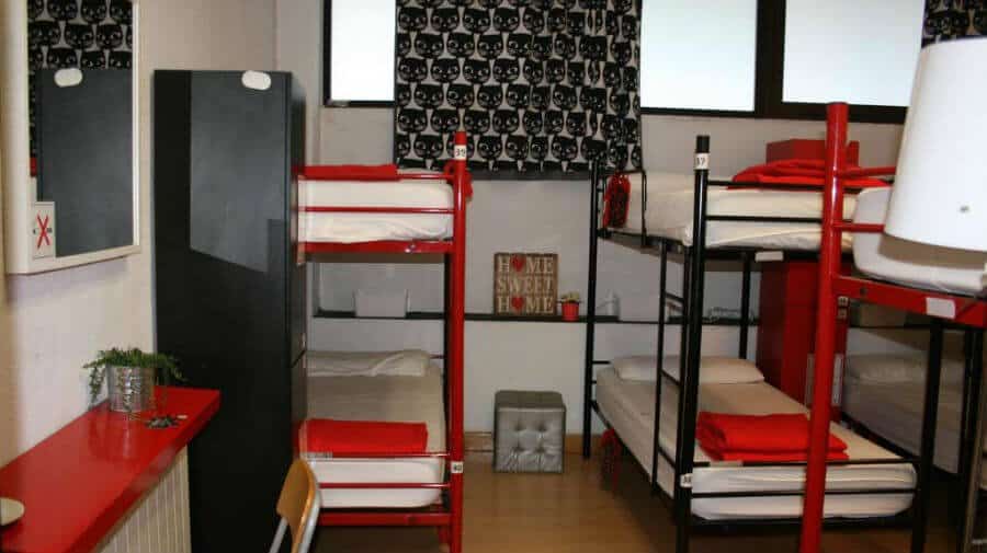 Albergue Bilbao Akelarre Hostel, Bilbao (Vizcaya) - Camino del Norte :: Albergues del Camino de Santiago