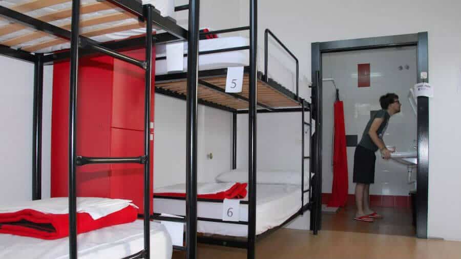 Albergue Bilbao Akelarre Hostel, Bilbao (Vizcaya) - Camino del Norte :: Albergues del Camino de Santiago
