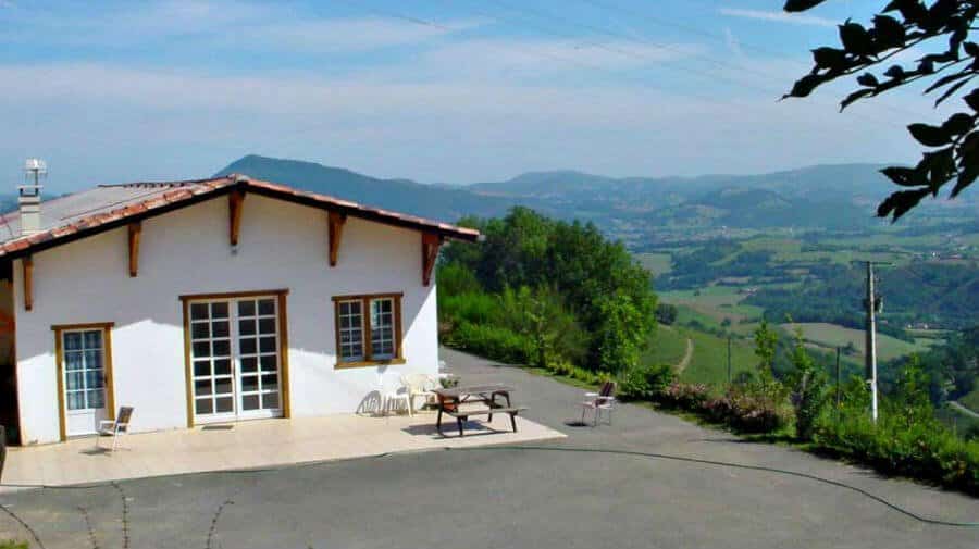 Albergue Ferme Ithurburia, Huntto, Francia - Camino Francés :: Albergues del Camino de Santiago