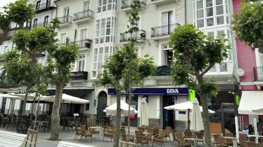 Albergue La Bilbaína, Santoña (Cantabria) - Camino del Norte :: Albergues del Camino de Santiago