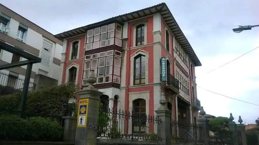Albergue La Casona del Peregrino, Llanes - Camino del Norte :: Albergues del Camino de Santiago