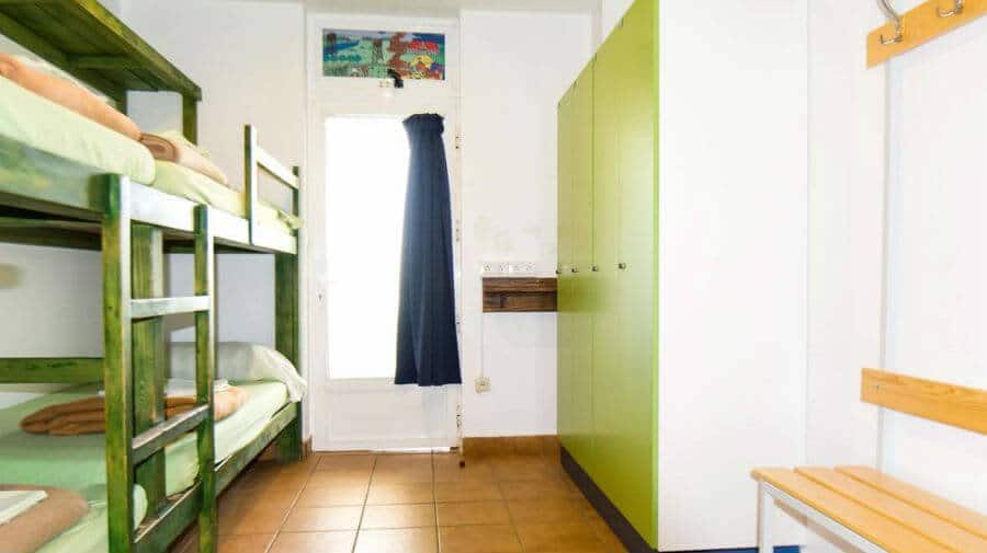 Albergue Paradiso, Hinojedo (Suances, Cantabria) - Camino del Norte :: Albergues del Camino de Santiago