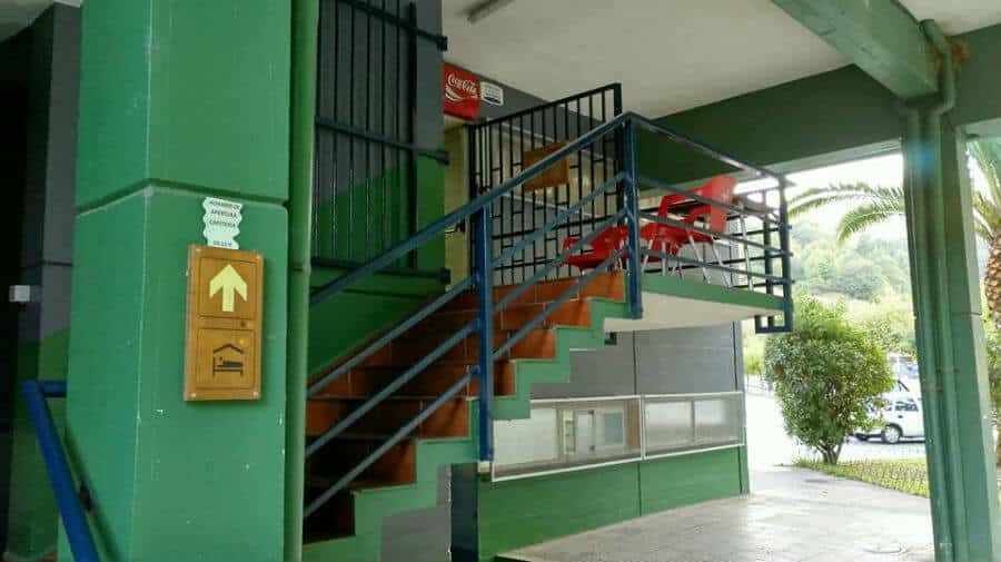 Albergue del Polideportivo de Gorostiza, Baracaldo (Vizcaya) - Camino del Norte :: Albergues del Camino de Santiago